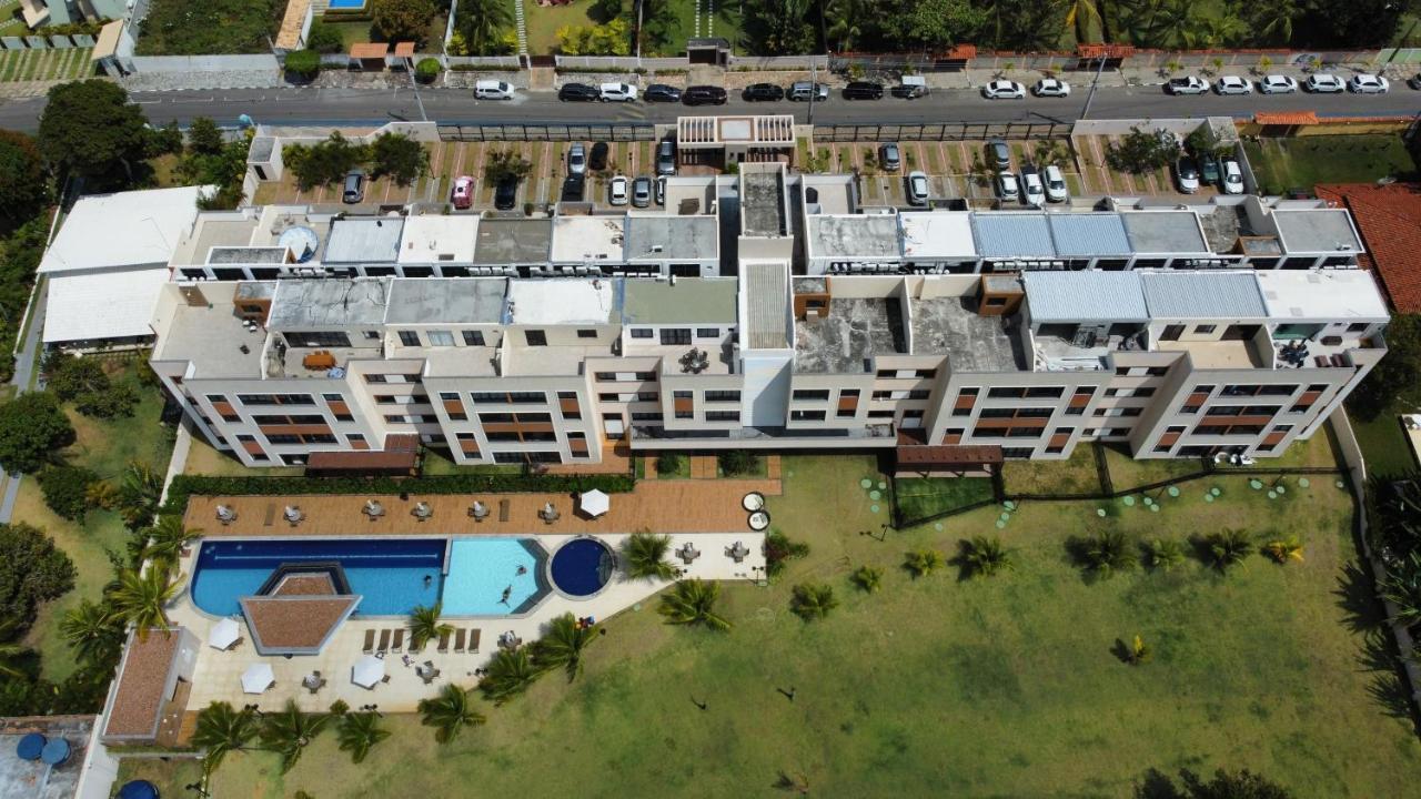 Flat Em Guarajuba Com Excelente Estrutura Lägenhet Exteriör bild